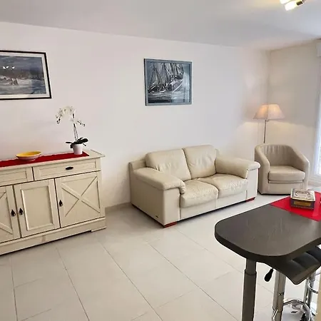 Apartment Figuerolles Moderne T3-300m Mer-plage-port-parking-3 Etoiles